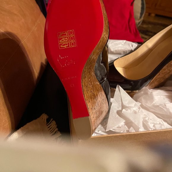 CHRISTIAN LABOUTIN - Picture 3 of 4